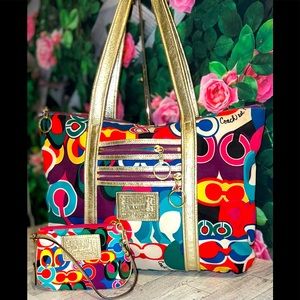Coach Poppy large Tote Very vibrant multicolored tote and matching wristlet
